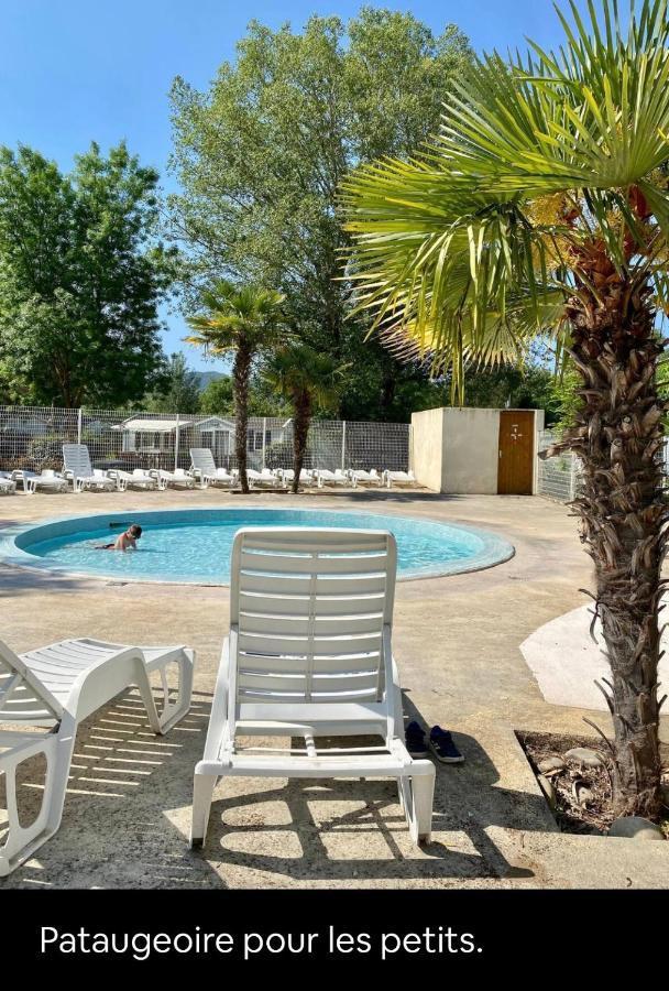 Hotel La Paillote De Claire à La Roque-d'Antheron Extérieur photo
