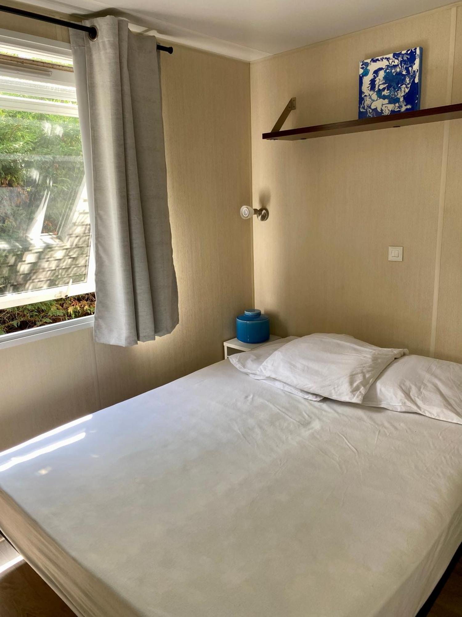Hotel La Paillote De Claire à La Roque-d'Antheron Extérieur photo